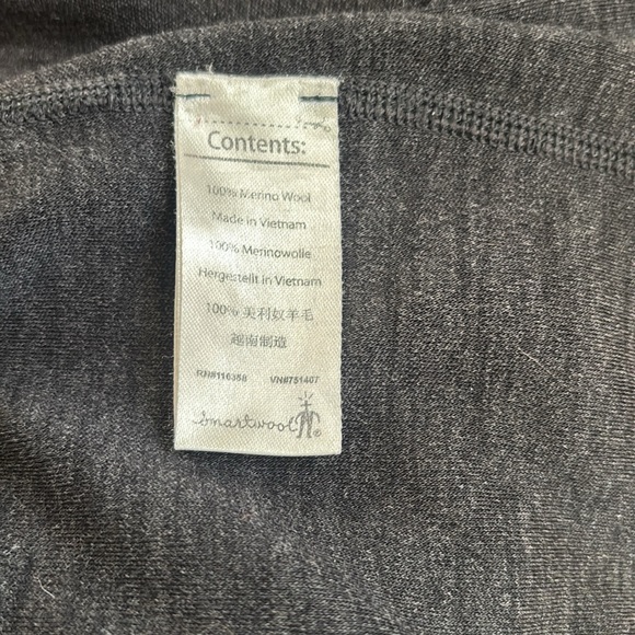 Smartwool Men’s Merino Wool 1/4 Zip sweater - Picture 3 of 3